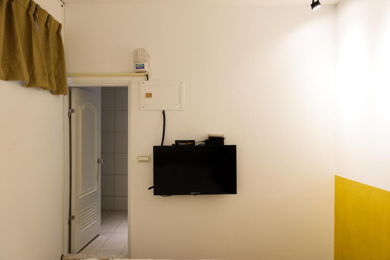 Small Island Homestay Tainan Dış mekan fotoğraf