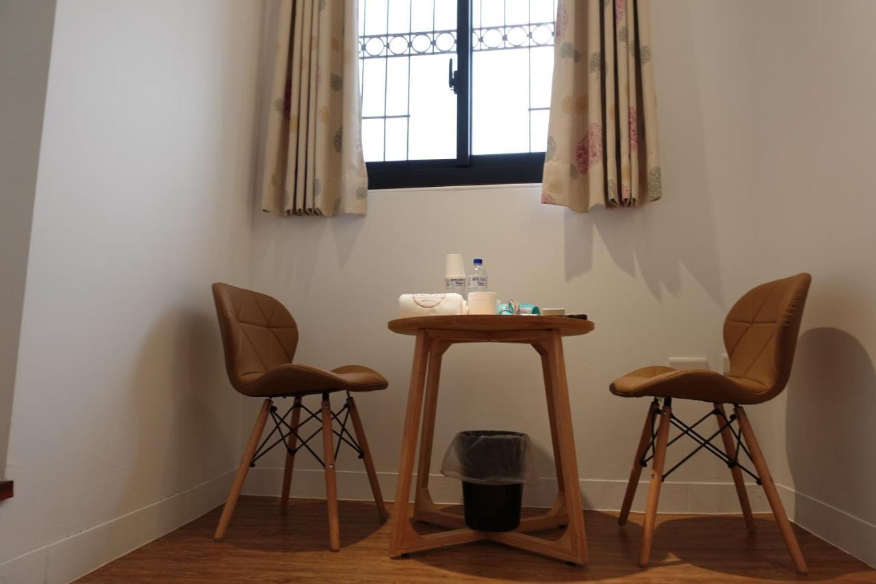 Small Island Homestay Tainan Dış mekan fotoğraf