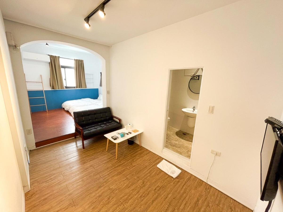 Small Island Homestay Tainan Dış mekan fotoğraf