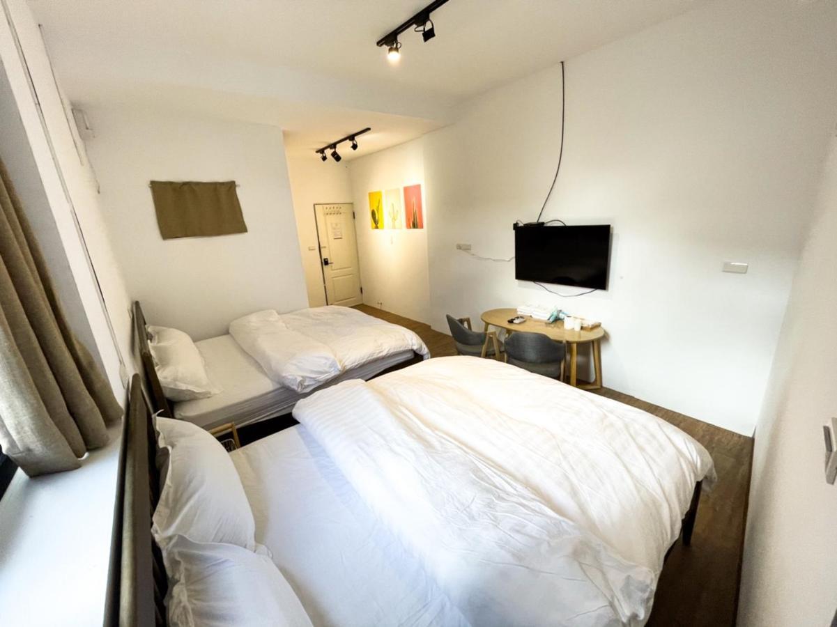 Small Island Homestay Tainan Dış mekan fotoğraf